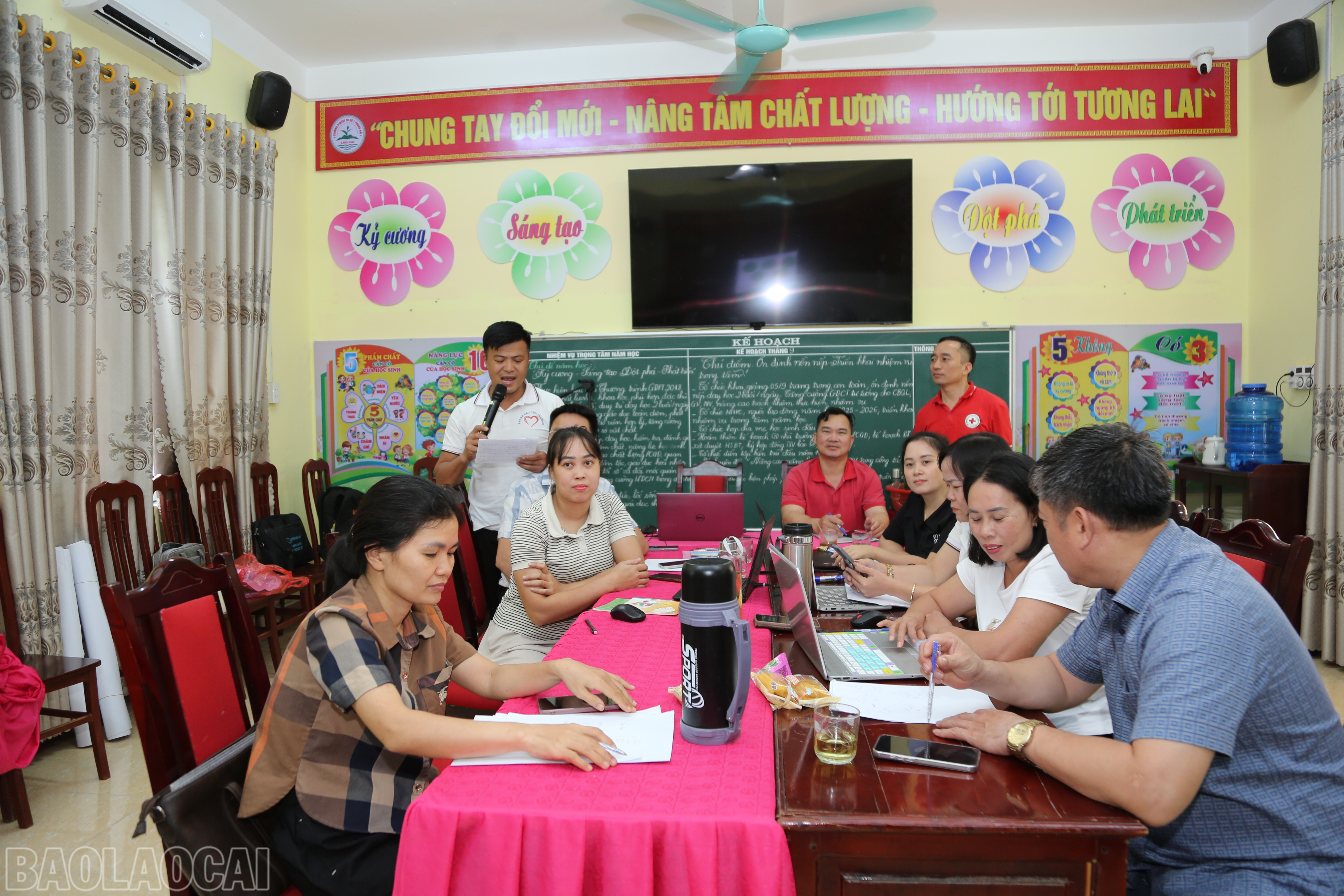 Hội Chữ thập đỏ tỉnh Lào Cai tổ chức tập huấn "Trường học an toàn" ảnh 5 baolaocai-bl_cici5006.jpg