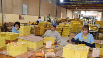 Rộn ràng thi đua lao động, sản xuất ngay từ đầu năm