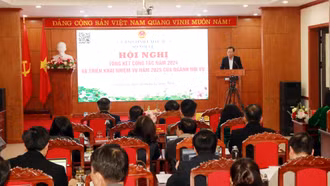 Ngành Nội vụ cần phát huy tinh thần “hết việc chứ không hết giờ” để hoàn thành tốt nhiệm vụ