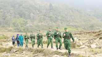 Giữ vững bình yên nơi biên giới