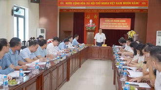 Phó Bí thư Thường trực Tỉnh ủy Hoàng Giang phát biểu kết luận buổi làm việc với Ban Nội chính Tỉnh ủy.