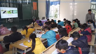 Đầu tư cơ sở bán trú - giải pháp giữ học sinh vùng cao