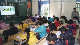 Đầu tư cơ sở bán trú - giải pháp giữ học sinh vùng cao