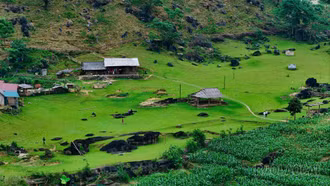 [Ảnh] Nhịp sống yên bình ở Phìn Giàng A