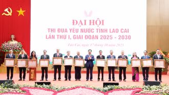 Đại hội Thi đua yêu nước tỉnh Lào Cai lần thứ I thành công tốt đẹp