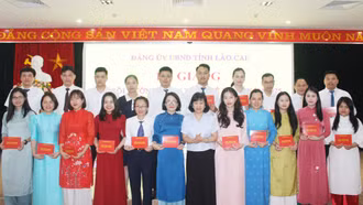 Học viên hoàn thành lớp bồi dưỡng nhận thức về Đảng năm 2025