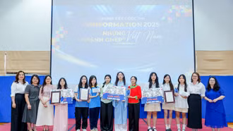 Nhóm học sinh Trường THPT Chuyên Lào Cai giành giải Nhất cuộc thi viết sách VINFORMATION 2025