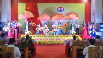 Sôi nổi các hoạt động văn nghệ, thể thao chào mừng đại hội đảng các cấp