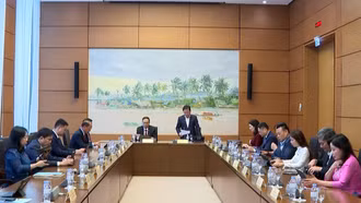 Đoàn đại biểu Quốc hội tỉnh Lào Cai tham gia ý kiến về sửa đổi Hiến pháp trong phiên thảo luận tại tổ