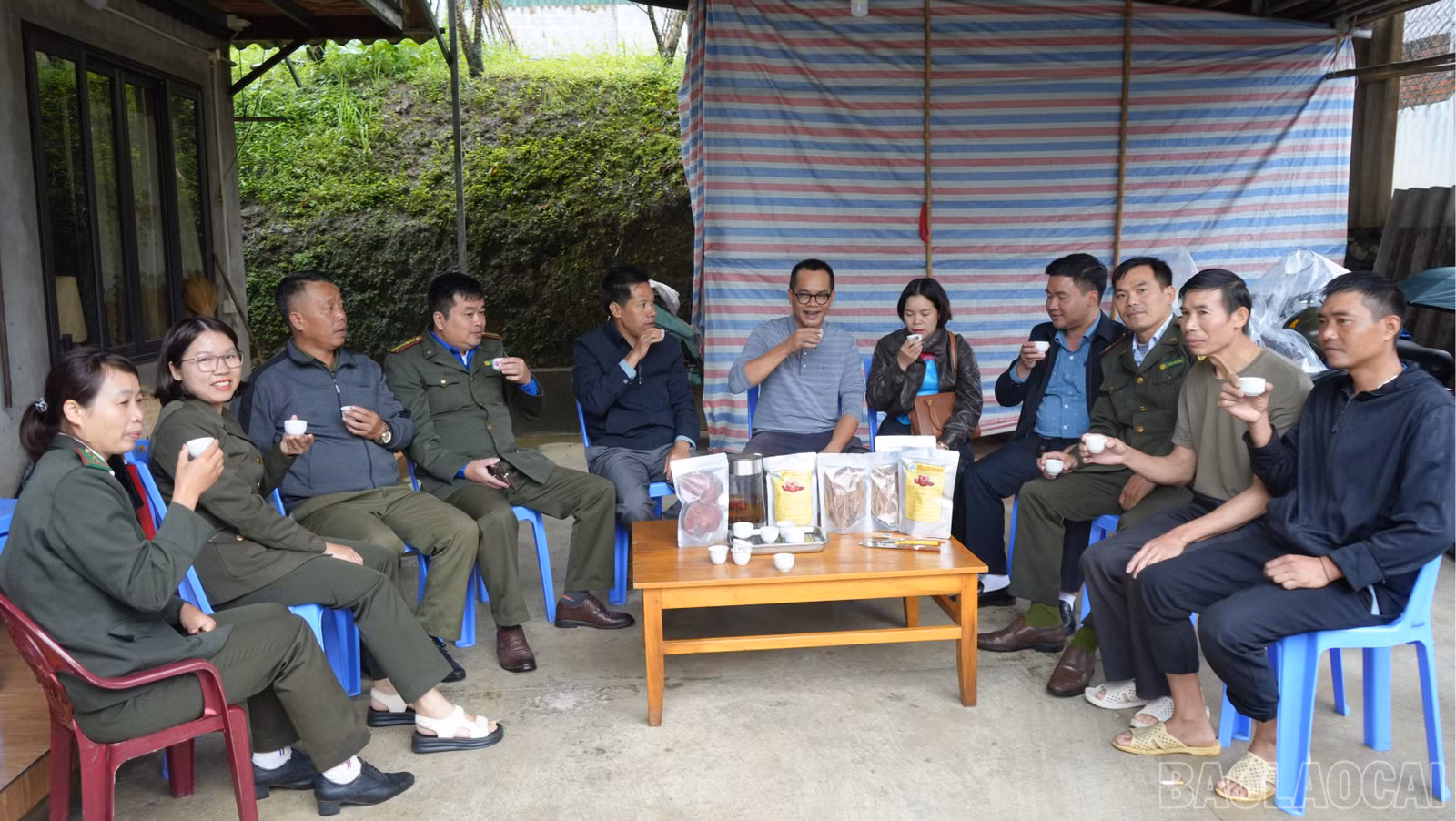 baolaocai-br_uongnuoc-8993.jpg