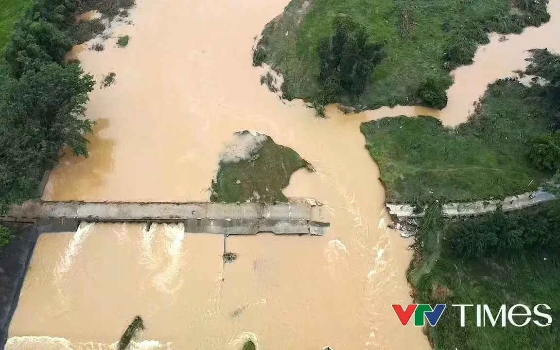 canhbaolu.jpg