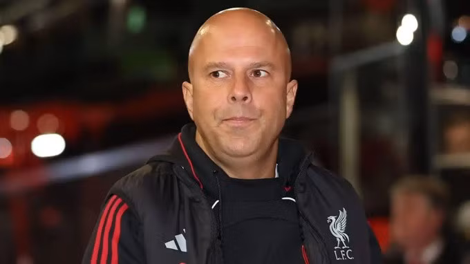 5 ứng viên hàng đầu thay thế Arne Slot tại Liverpool.