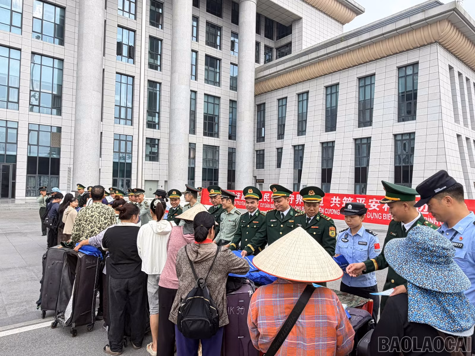 baolaocai-br_5-2.jpg