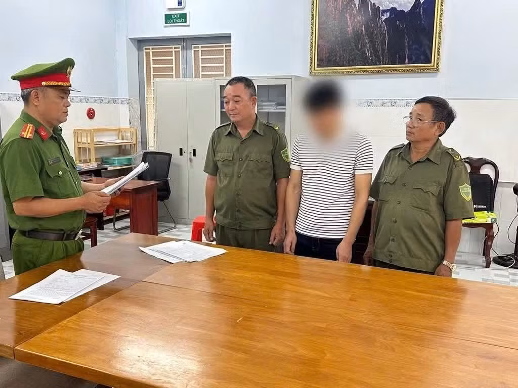 Công bố quyết định khởi tố bị can đối với ông N.Đ.D.