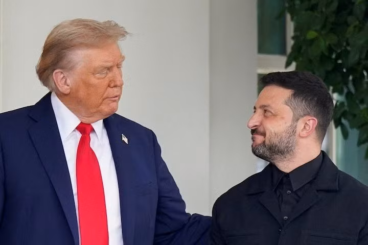 Tổng thống Mỹ Donald Trump và Tổng thống Ukraine Volodymyr Zelensky.