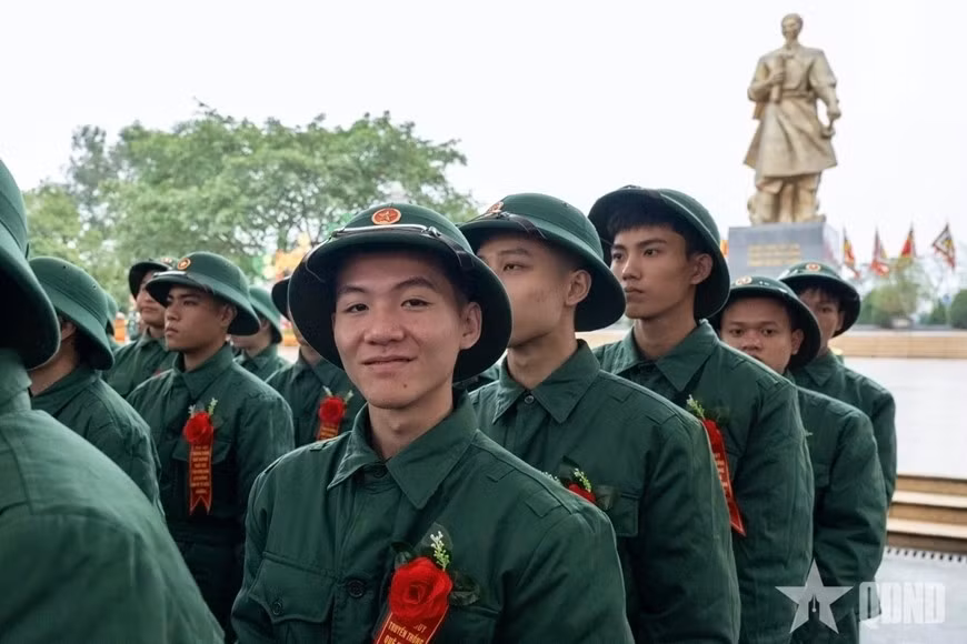 Các thanh niên tỉnh Ninh Bình trong Ngày hội tòng quân năm 2026. Ảnh: qdnd.vn