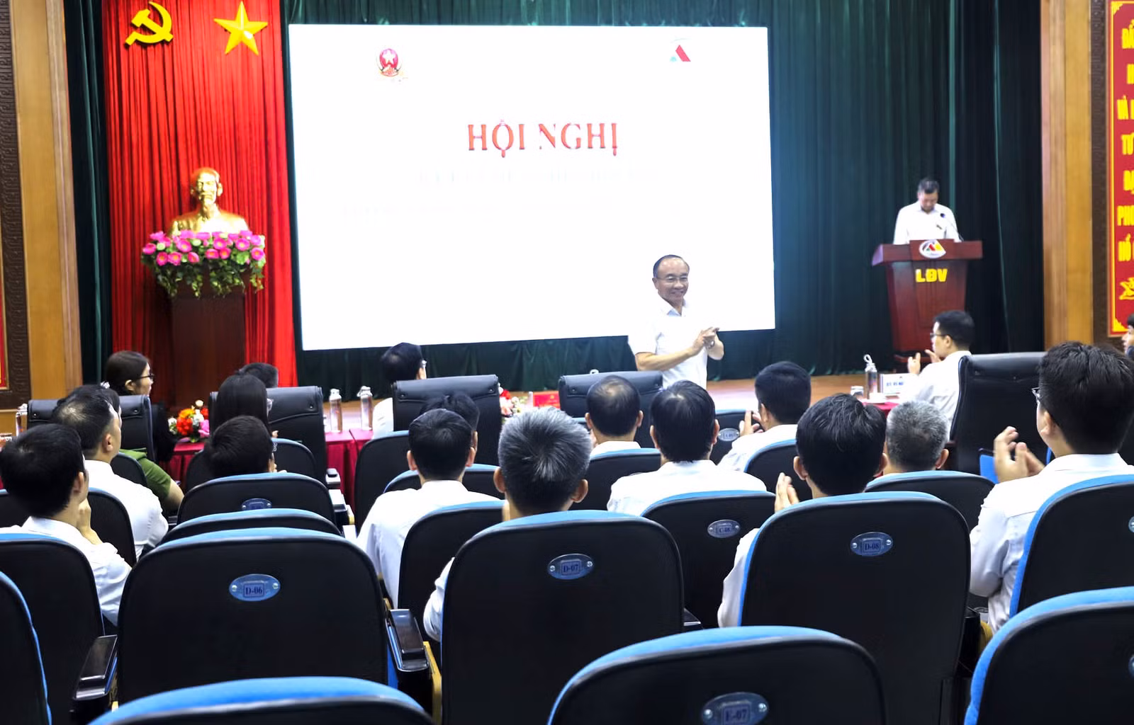 quangcanhkyket.jpg
