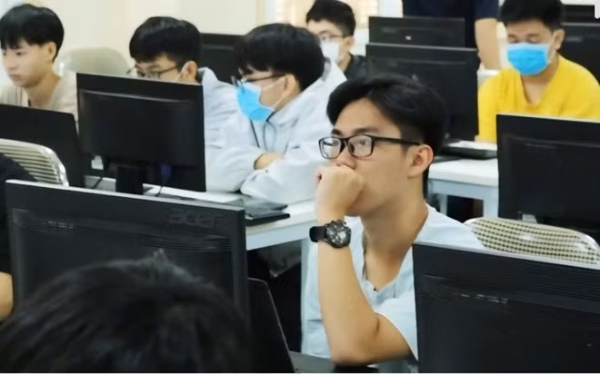 Trước sự phát triển nhanh chóng của AI, chuyên gia khuyên lao động chủ động bồi dưỡng kỹ năng này để tránh nguy cơ thất nghiệp.