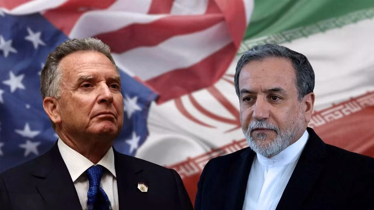Bộ trưởng Ngoại giao Iran Abbas Araghchi (phải) và đặc phái viên Mỹ Steve Witkoff (trái) sẽ tham gia vòng đàm phán sắp tới. Ảnh: IRNA