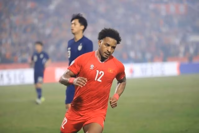 Xuân Son toả sáng tại AFF Cup.