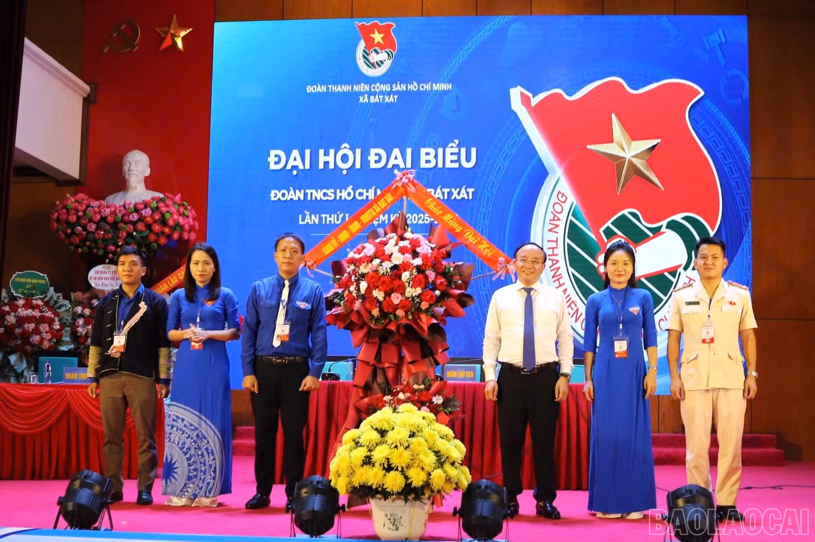 baolaocai-br_tanghoaxa.jpg