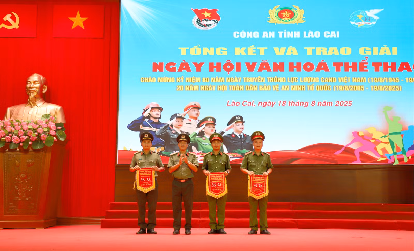 anh10-7823.jpg
