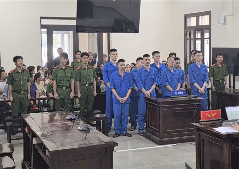 Các bị cáo tại phiên tòa.