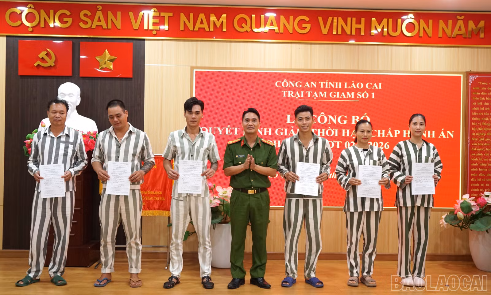 baolaocai-br_traoquyetdinh-3450.jpg