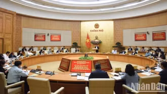 Tinh gọn bộ máy gắn với tinh giản biên chế, lựa chọn cán bộ “đúng, trúng”, trách nhiệm