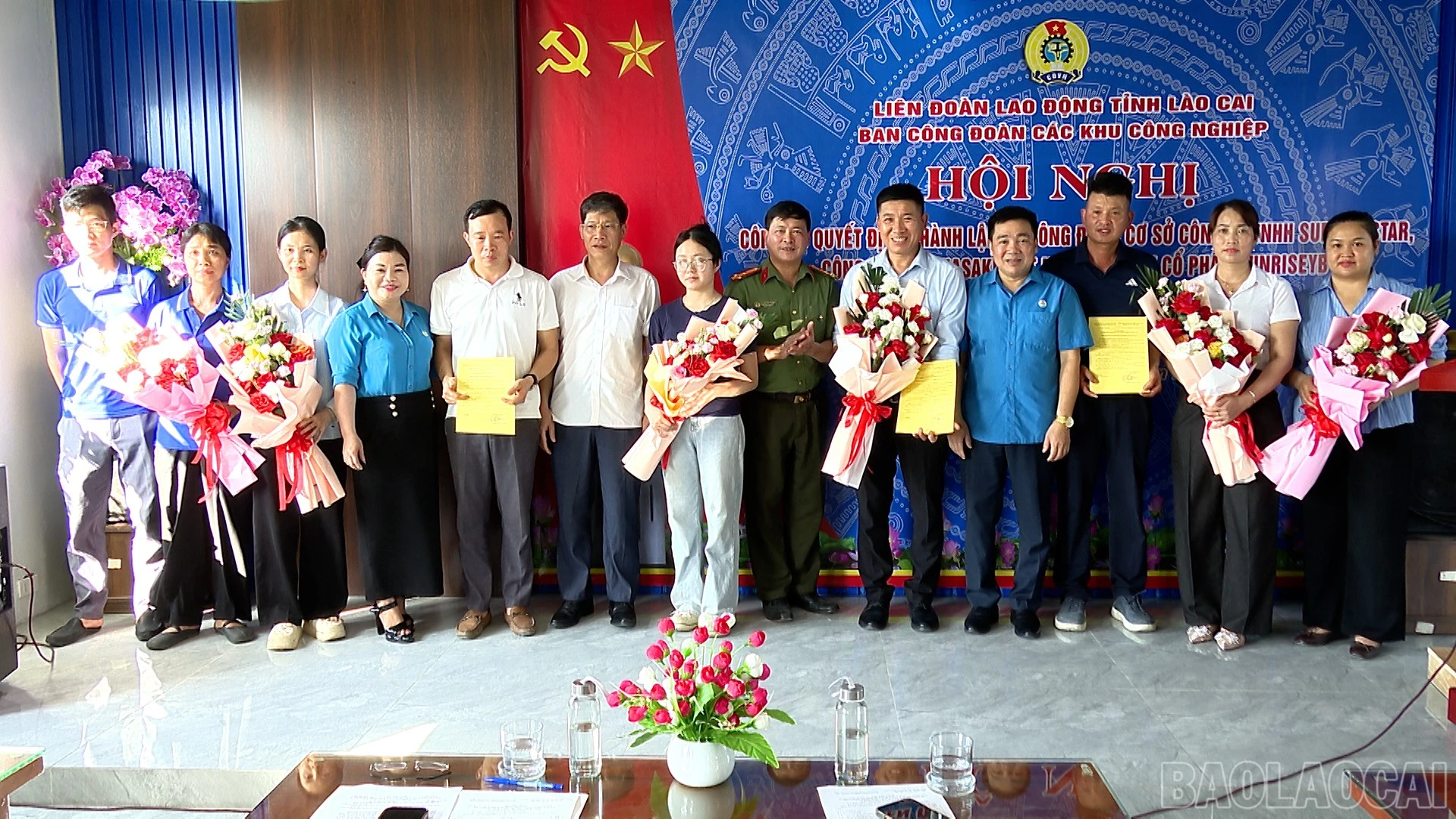 baolaocai-br_tang-hoa.jpg