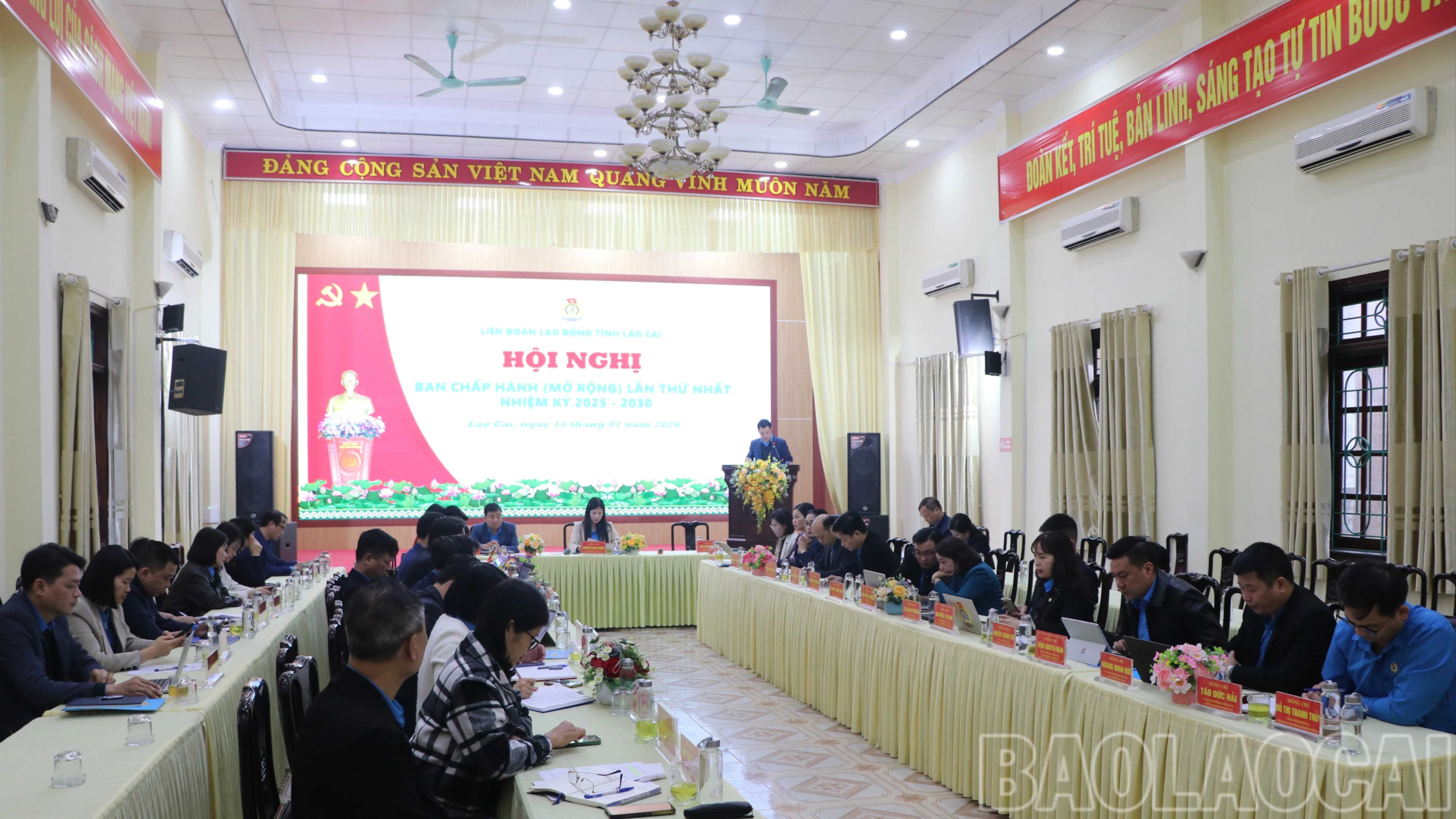 toan-canh-hn-1798.jpg