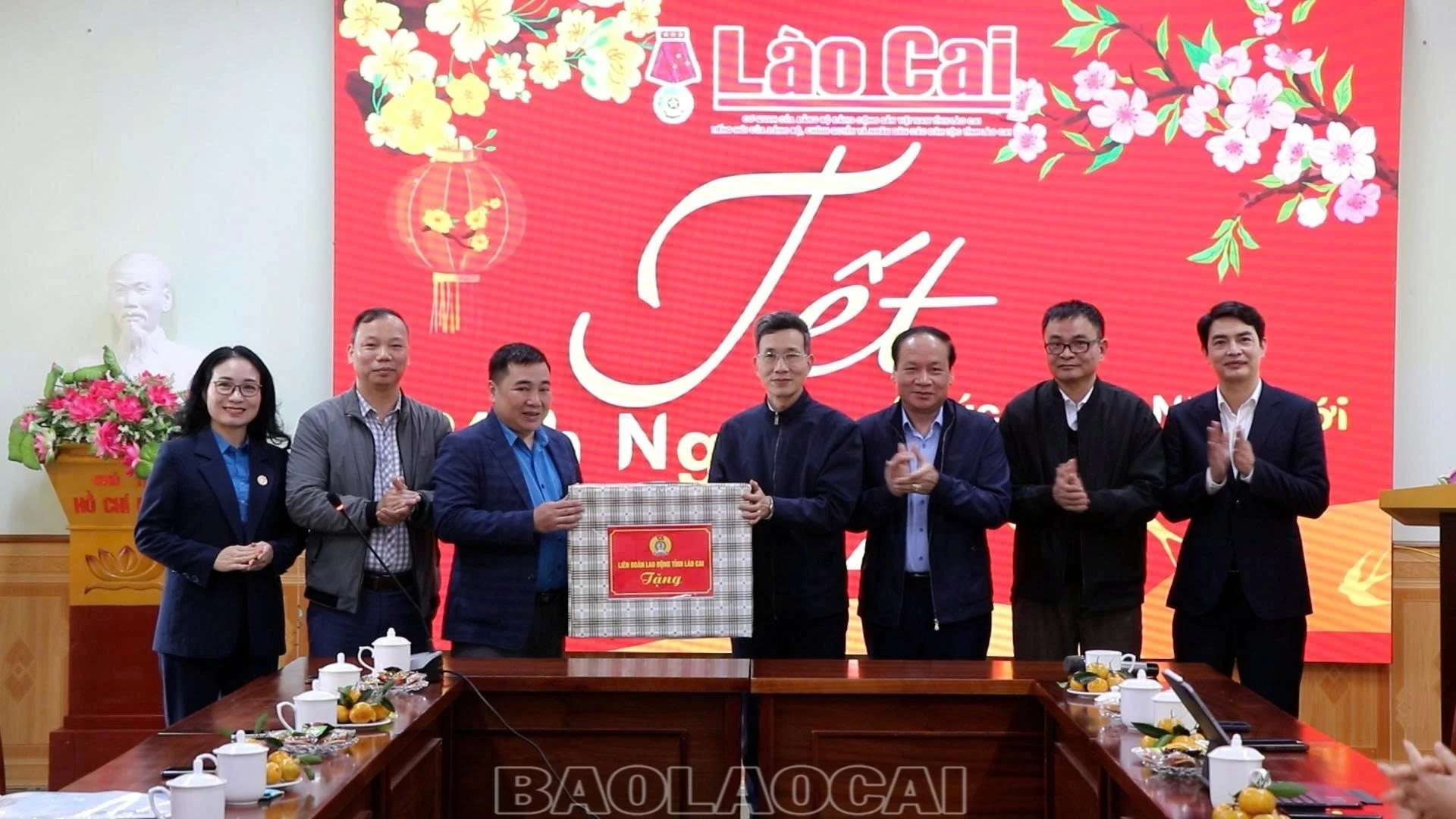 chuc-tet-bao-9973.jpg