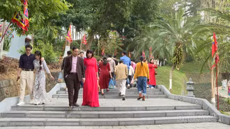 Đi lễ đầu năm