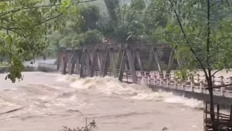 Lào Cai thiệt hại khoảng 15 tỷ đồng do mưa lớn, dông lốc