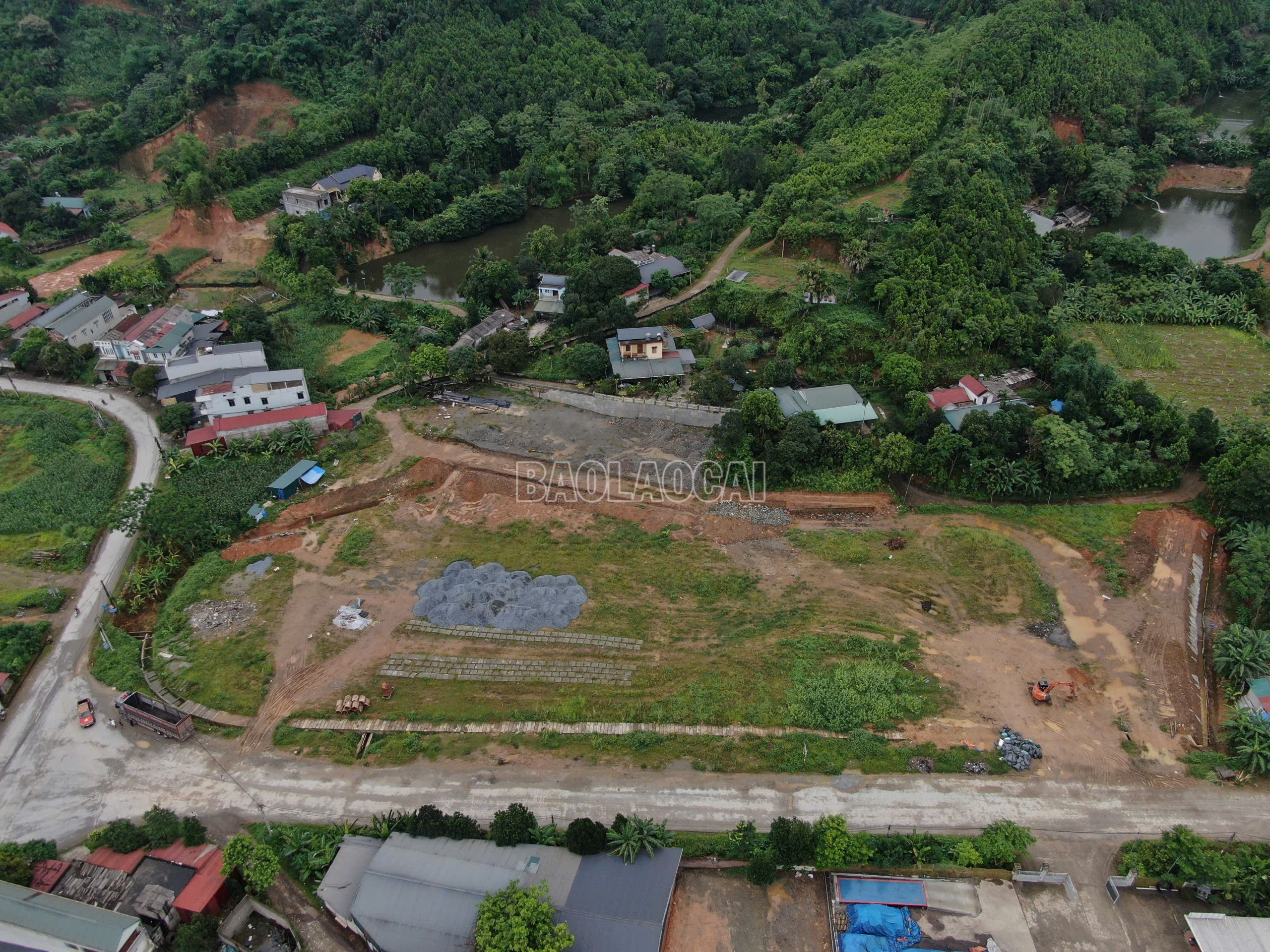 Quỹ đất thôn Ga Nhâm đã hoàn tất thủ tục và được đưa vào đấu giá. baolaocai-c_z6636921166598-0466bd985985939a26772488bfca1d25.jpg