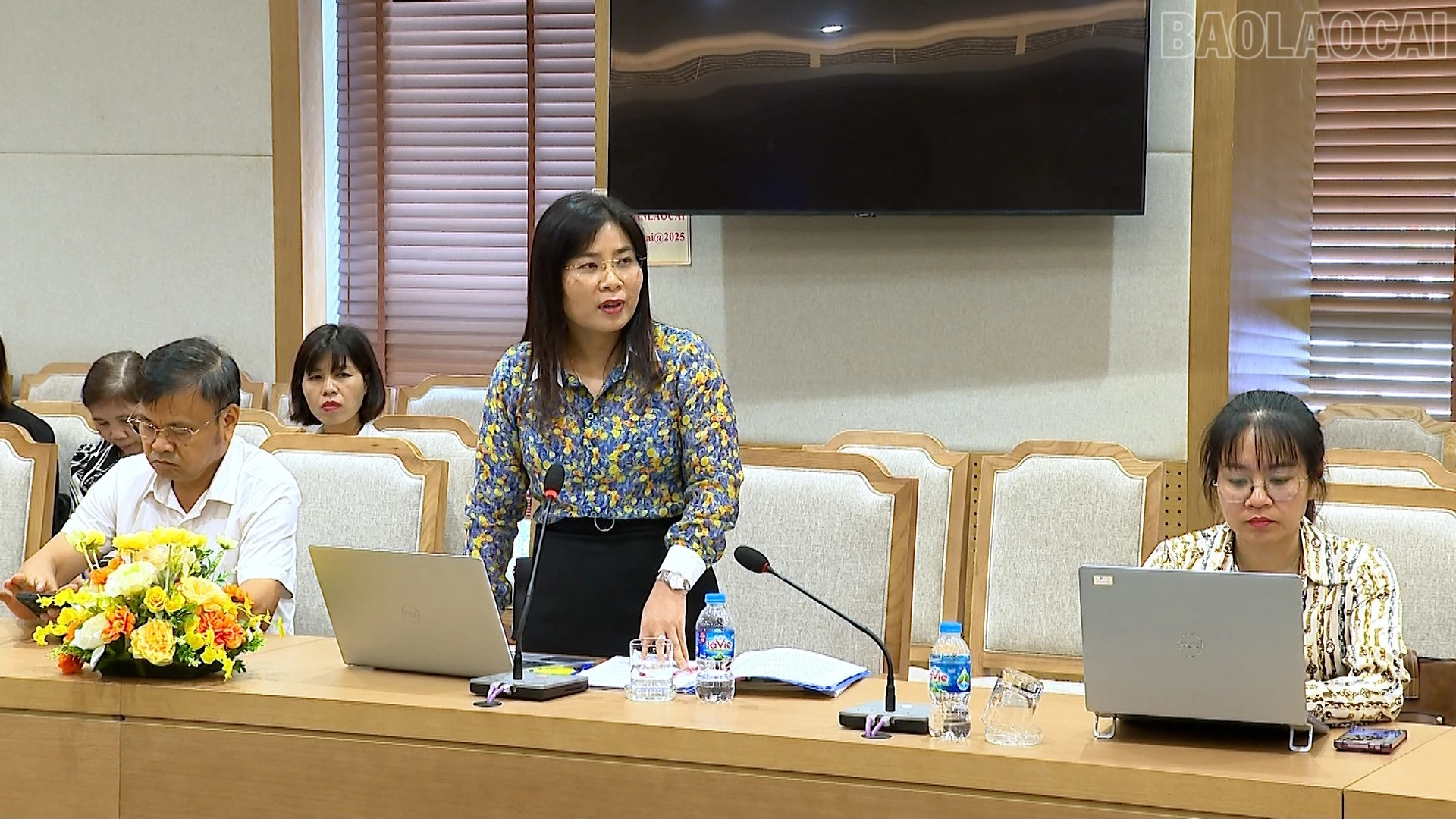 baolaocai-tr_phong-su00-34-47-36still002.jpg