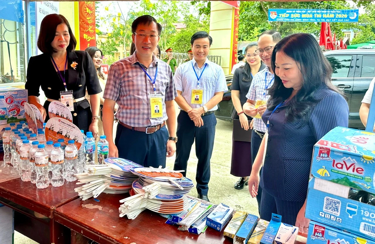 baolaocai-tr_z7923667542400-5b0c2a124949cbfe44de896d0fbe2c31.jpg