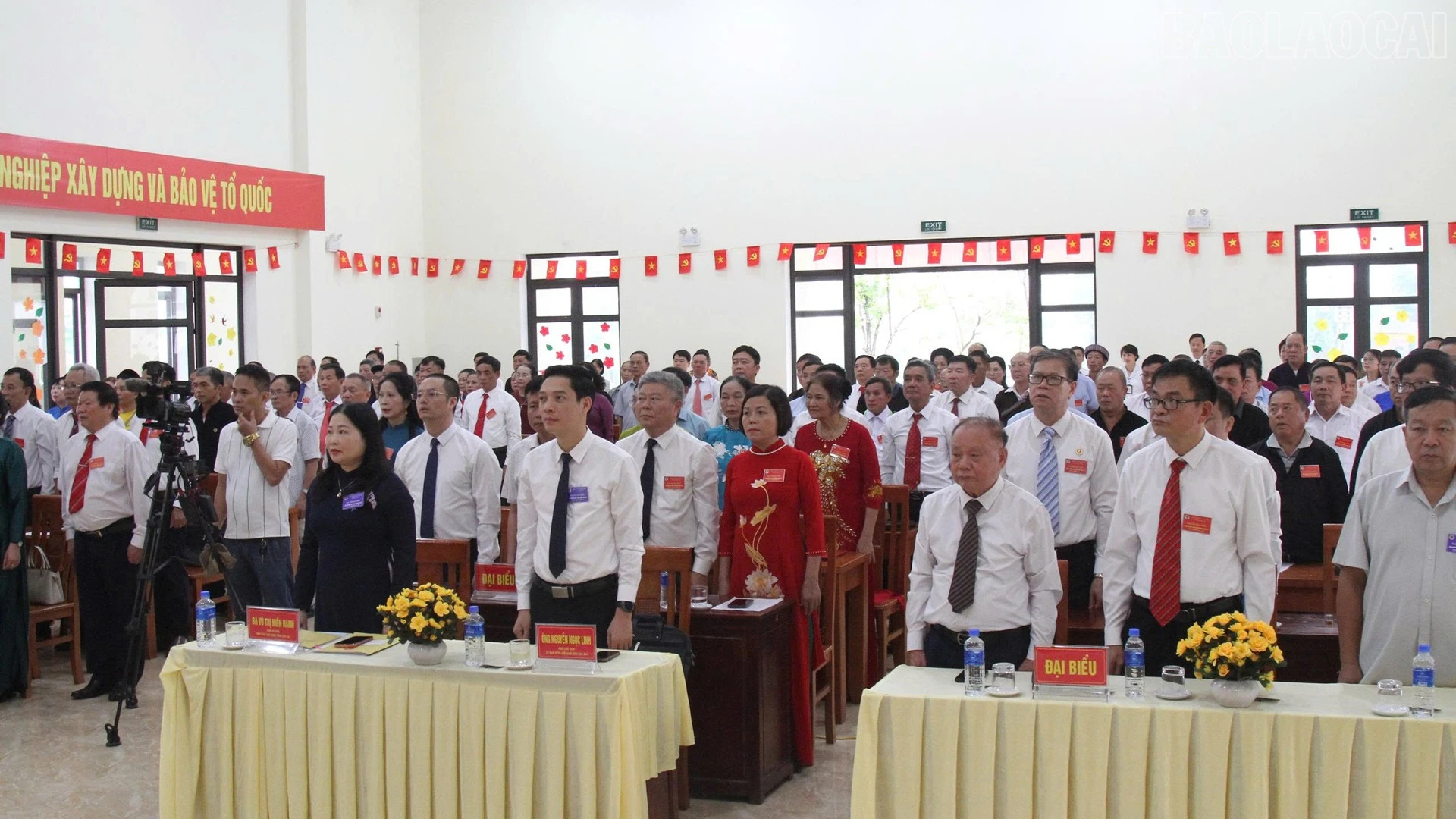baolaocai-tr_chao-co.jpg
