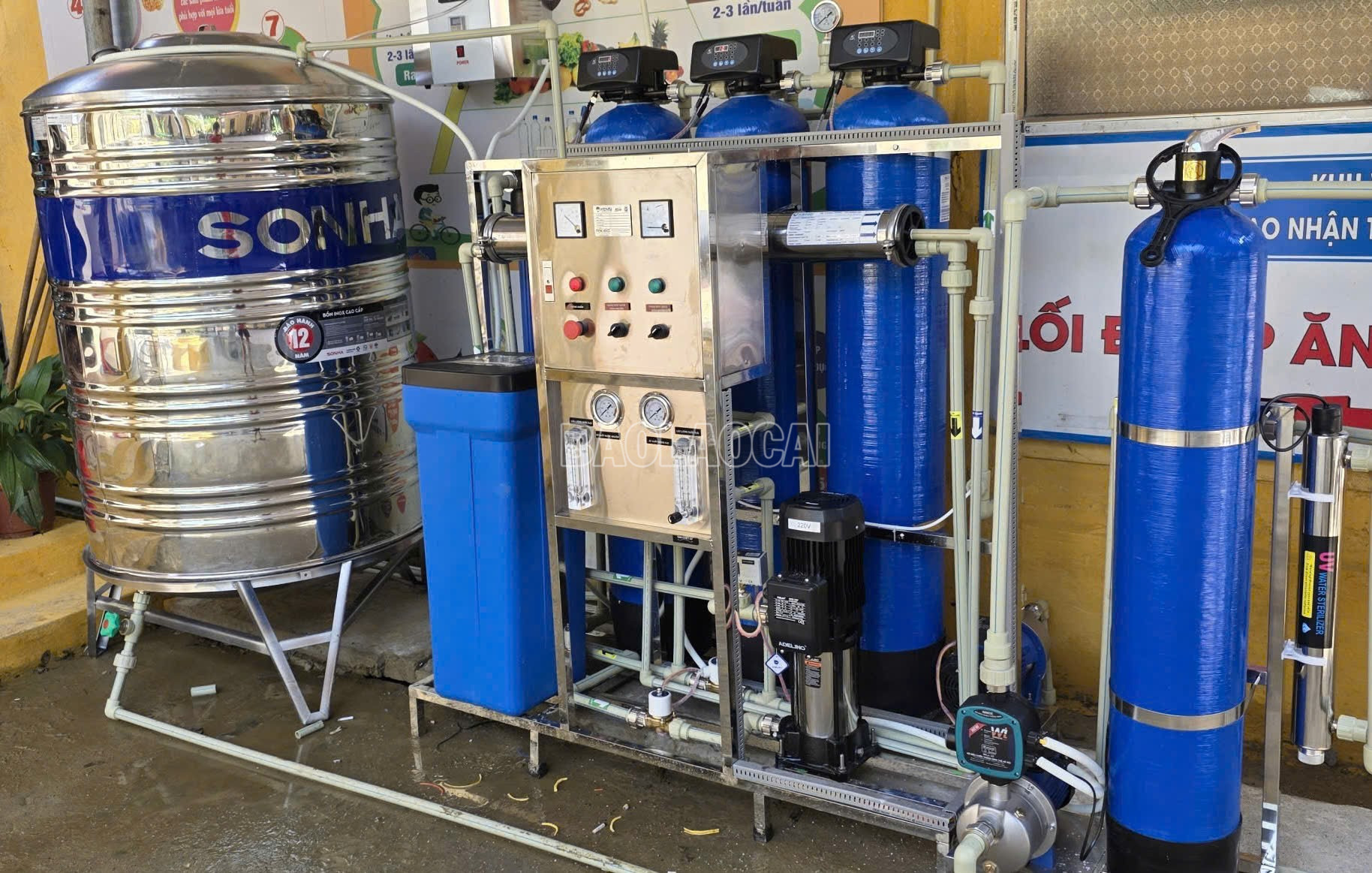 Hệ thống lọc nước RO được lắp đặt tại Trường Mầm non An Bình, góp phần cung cấp nguồn nước sạch cho nhà trường. baolaocai-c_z7092820022261-1d410f0325ccfec949e2c183fb1b8624.jpg