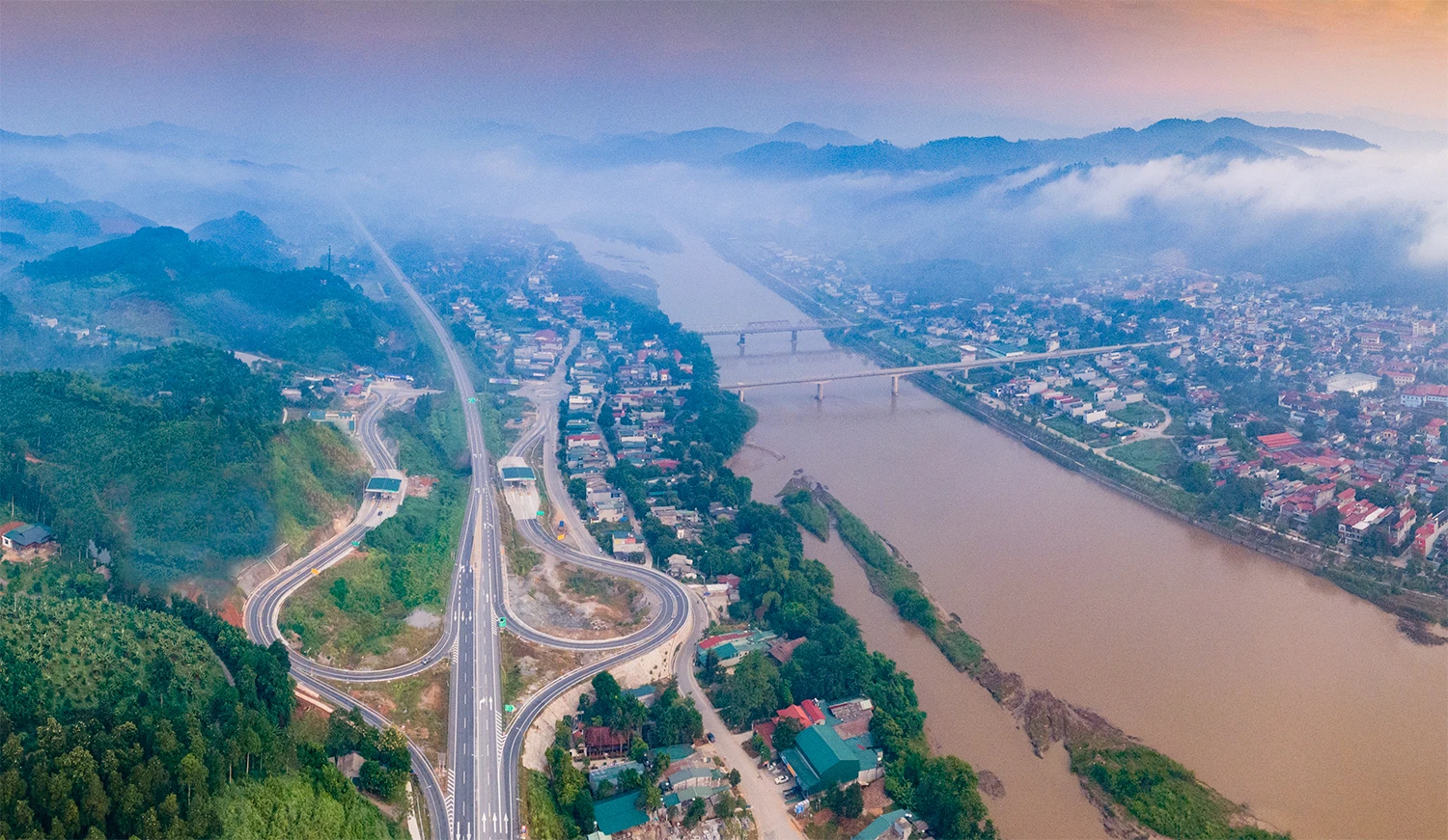 dji-0467-pano-1944.jpg