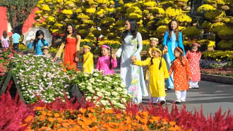 Tết Nguyên đán Ất Tỵ 2025: Thủ tướng đồng ý nghỉ 9 ngày liên tục