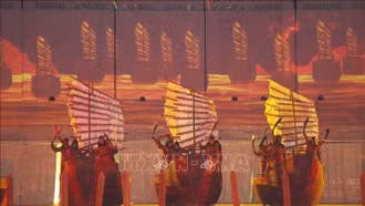 Khai mạc Festival Ninh Bình với chủ đề "Dòng chảy di sản"