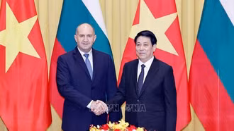 Chủ tịch nước Lương Cường hội đàm với Tổng thống Bulgaria