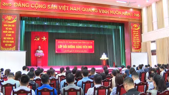 Khai giảng lớp bồi dưỡng nhận thức về Đảng cho đảng viên mới