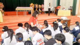 Tuyên truyền về nước sạch và các biện pháp phòng chống bệnh dịch trong trường học