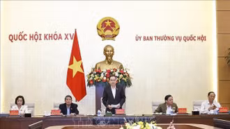 Ban Thường vụ Đảng ủy Quốc hội họp về rà soát, sửa đổi Hiến pháp