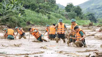 Khen thưởng về phòng, chống bão lũ góp phần tạo động lực trong phong trào thi đua yêu nước