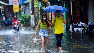 Thời tiết ngày 12/8: Bắc Bộ và Bắc Trung Bộ có nơi mưa rất to