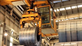 Không chậm trễ phòng vệ cho thép