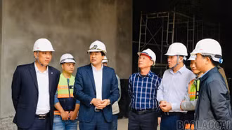 Chủ tịch UBND tỉnh Trịnh Xuân Trường kiểm tra tiến độ thi công một số công trình dự án trên địa bàn huyện Bảo Thắng